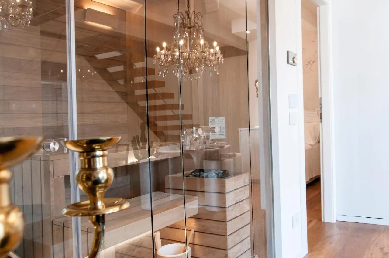 Ca' Squero911 Luxury Rooms Cesenatico 0*,