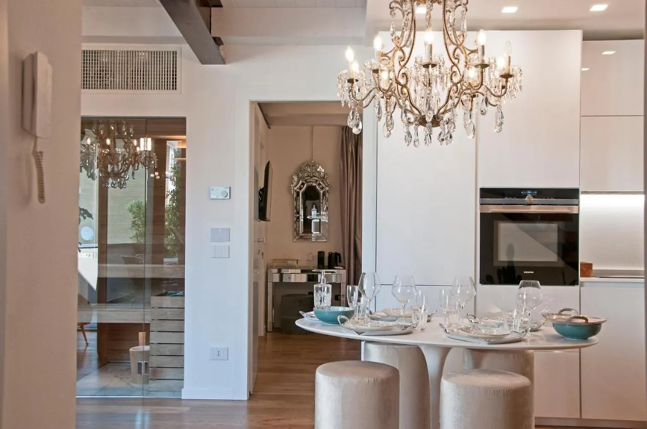 Ca' Squero911 Luxury Rooms Cesenatico Bed & Breakfast