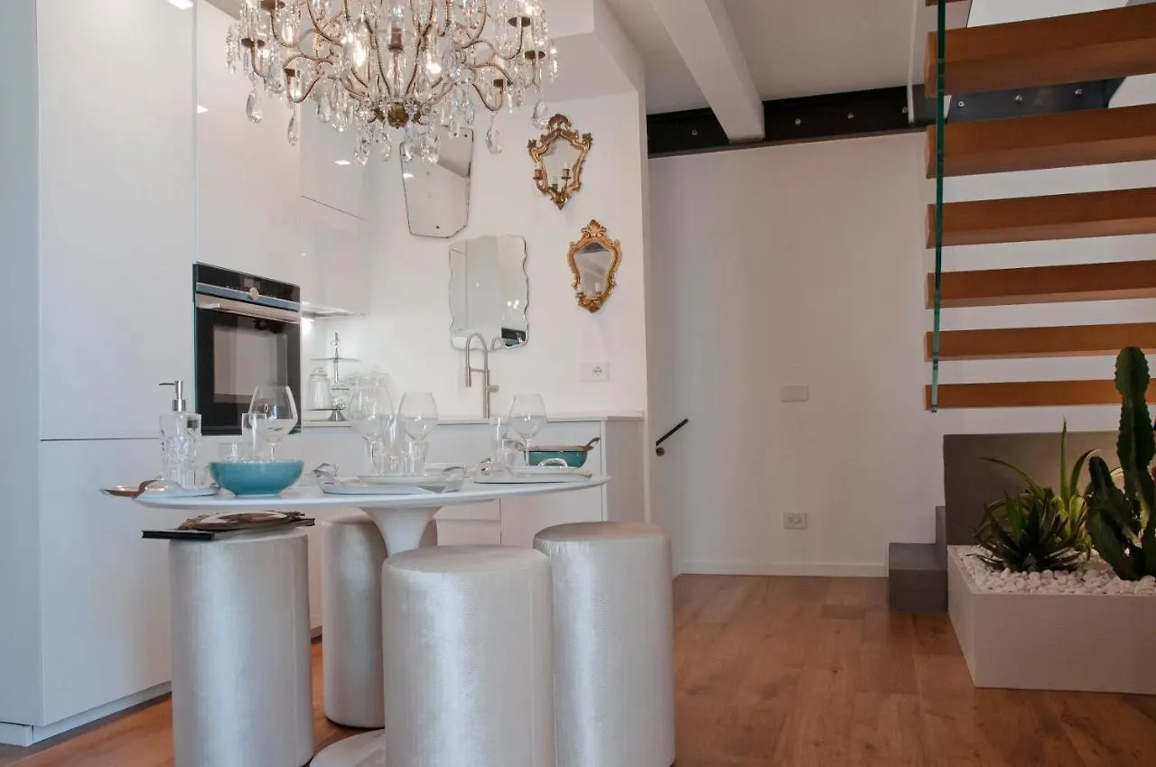 Ca' Squero911 Luxury Rooms Cesenatico Bed & Breakfast