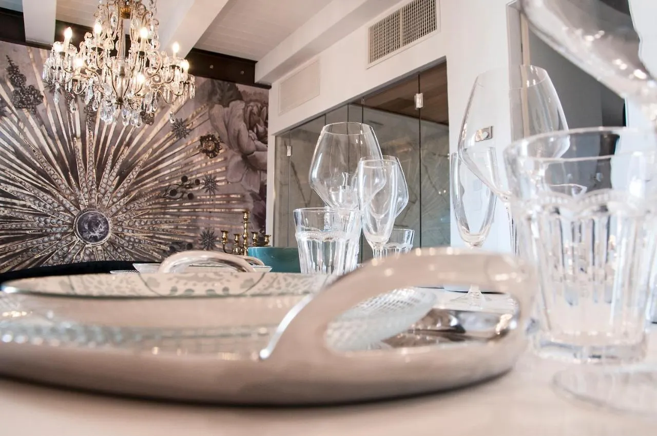 Ca' Squero911 Luxury Rooms Cesenatico Italia